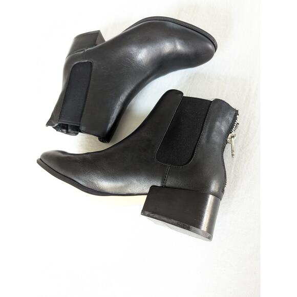 Steve Madden Size 8.5 Boots Chelsea Leather Office Party Concert School Fall - Picture 3 of 12